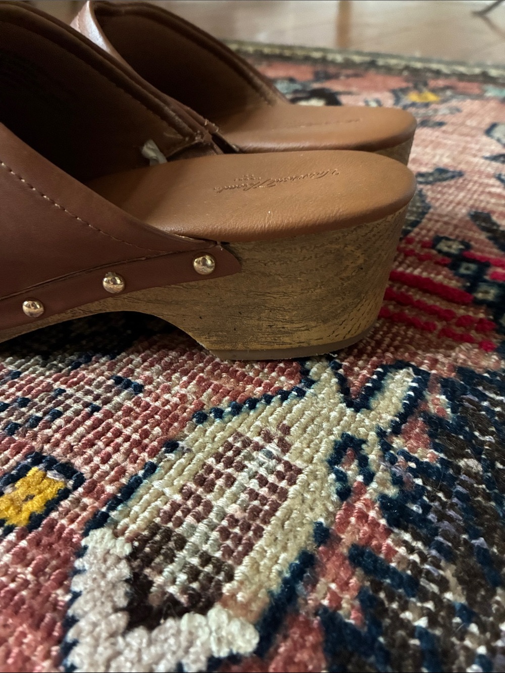 Woman’s honey  Brown Leather Clog Mules - Picture 7 of 7